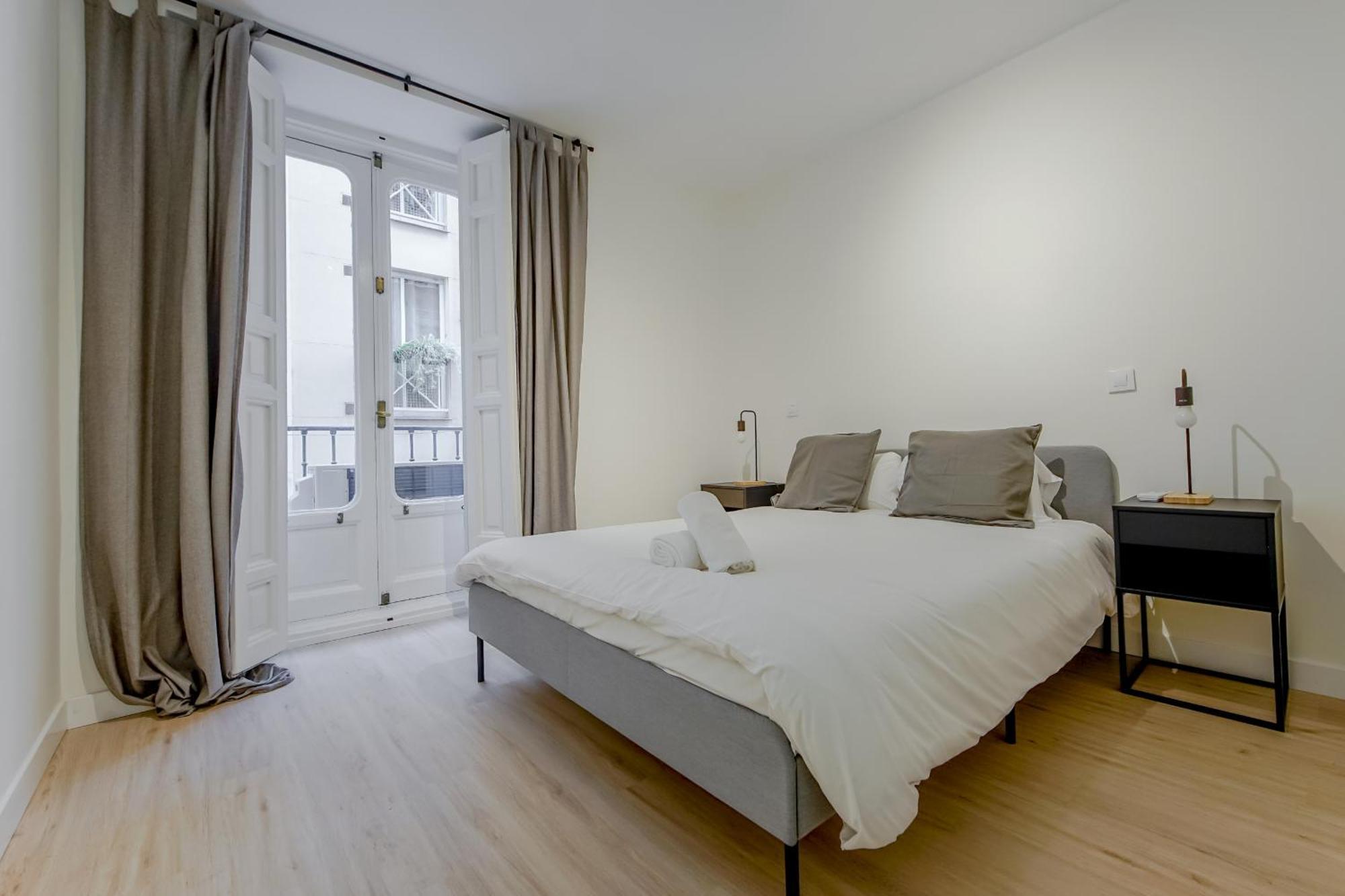 Modern Apt Para 6Pax En La Plaza De Tirso-Centro E1 Madrid Dış mekan fotoğraf