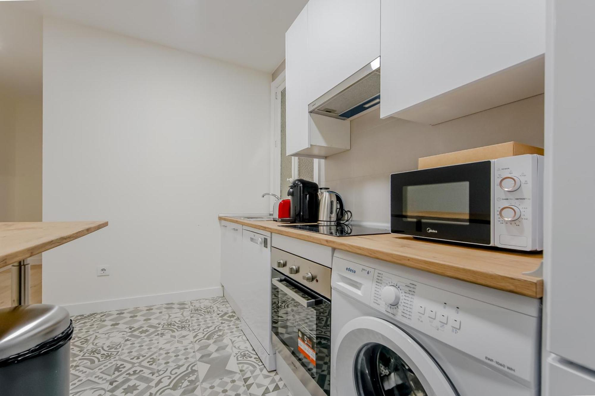 Modern Apt Para 6Pax En La Plaza De Tirso-Centro E1 Madrid Dış mekan fotoğraf